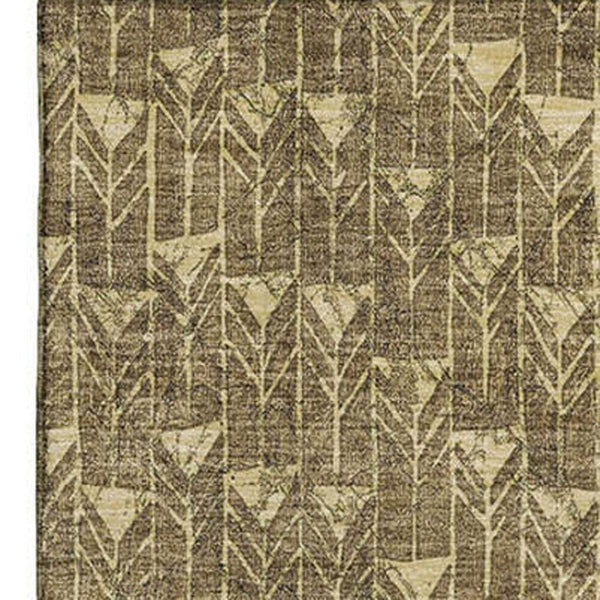 HomeRoots 5' Brown and Ivory Geometric Area Rug - Washable, UV Protected, Durable for Busy Homes & Stylish Decor 647070