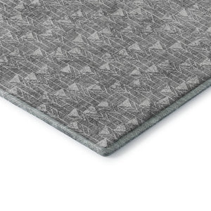 HomeRoots 5' X 8' Gray And Ivory Geometric Washable Area Rug - Durable, Stain Resistant, UV Protected Design 647088