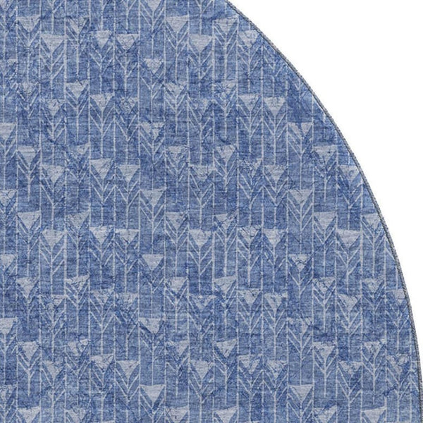 HomeRoots 8' Navy Blue & Ivory Geometric Round Rug - Washable, UV-Resistant, Perfect for Homes with Kids & Pets 647101