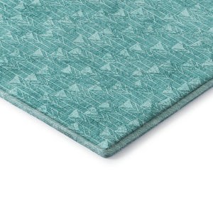 HomeRoots 8' Teal and Ivory Geometric Round Rug - Washable, UV-Protected, Ideal for Indoor and Outdoor Spaces 647119