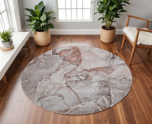 HomeRoots 8' Gray and Ivory Abstract Washable Round Rug - Stylish UV-Protected, Stain-Resistant Design for Any Space 647263