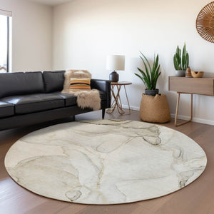HomeRoots 8' Beige And Ivory Abstract Round Rug - Washable, UV Protected, Stain Resistant for High-Traffic Areas 647389