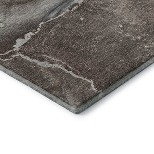 HomeRoots 8' X 10' Abstract Washable Area Rug in Taupe & Ivory - Durable, Stain Resistant, UV Protected Style! 647426