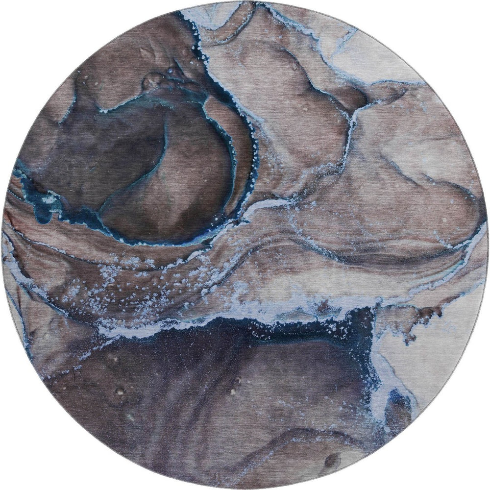 HomeRoots 8' Navy Blue and Gray Abstract Washable Round Rug with UV Protection for Stylish, High-Traffic Areas 647443