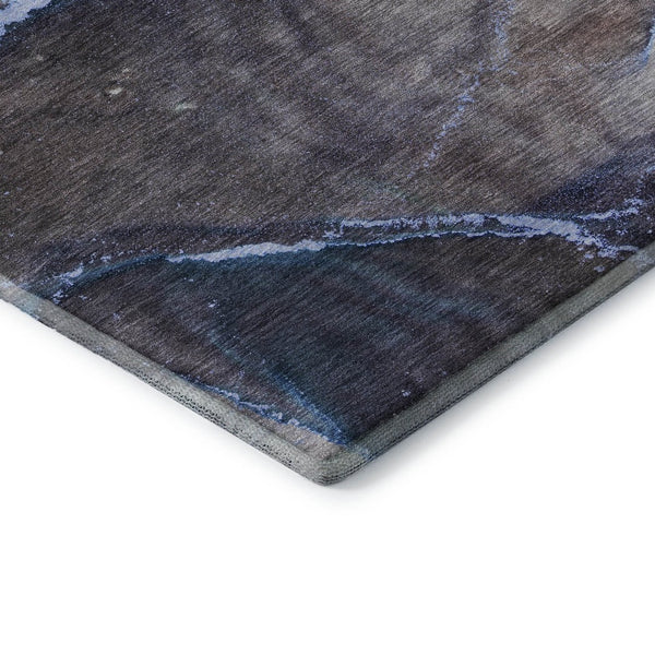 HomeRoots 8' Navy Blue and Gray Abstract Washable Round Rug with UV Protection for Stylish, High-Traffic Areas 647443