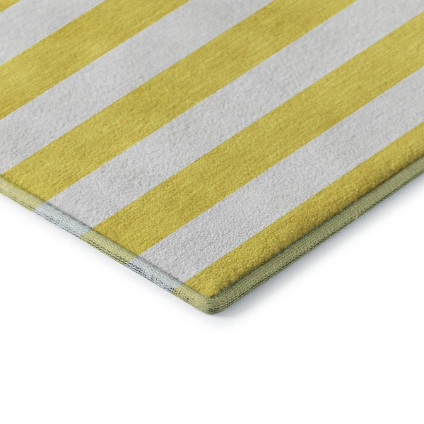 HomeRoots 8' Washable Round Rug in Yellow and Ivory Stripes - UV Protected, Durable, and Easy-Care Design! 647677