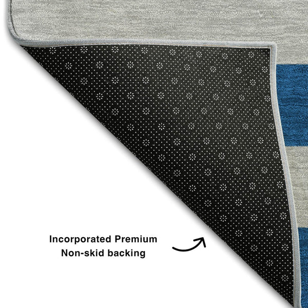 HomeRoots 5' Blue and Gray Striped Washable Area Rug with UV Protection - Durable, Stain-Resistant Design! 647724