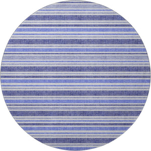 HomeRoots 8' Blue And Ivory Striped Round Rug - Washable, UV-Protected, Stain-Resistant for Busy Homes 647785