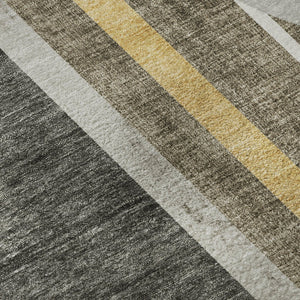 HomeRoots 5' X 8' Taupe and Gold Geometric Area Rug - Washable, UV-Protected, and Stain-Resistant Design 647928