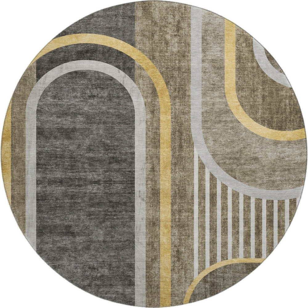HomeRoots 8' Taupe and Gold Geometric Round Rug - Washable, UV Protected, Stylish & Durable for Any Space! 647929