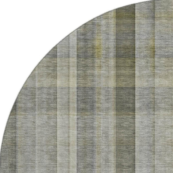 HomeRoots 8' Gray and Gold Plaid Washable Round Rug - Durable, UV Protected, Stylish Addition for Any Room 648013