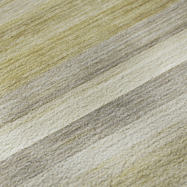 HomeRoots 8' Stylish Wheat Gray and Ivory Striped Washable Round Rug with UV Protection for Busy Homes 648061
