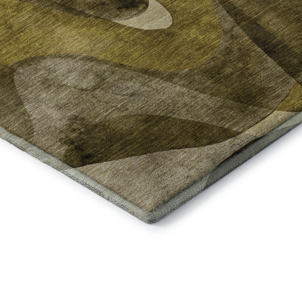 HomeRoots 8' Washable Round Rug in Coffee Gold & Ivory Abstract Design - UV Protected, Durable & Stylish! 648073