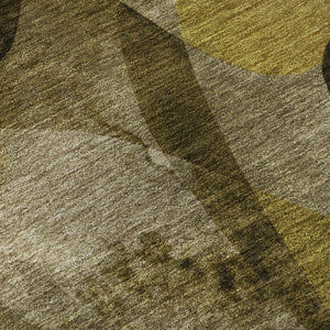HomeRoots 8' Washable Round Rug in Coffee Gold & Ivory Abstract Design - UV Protected, Durable & Stylish! 648073