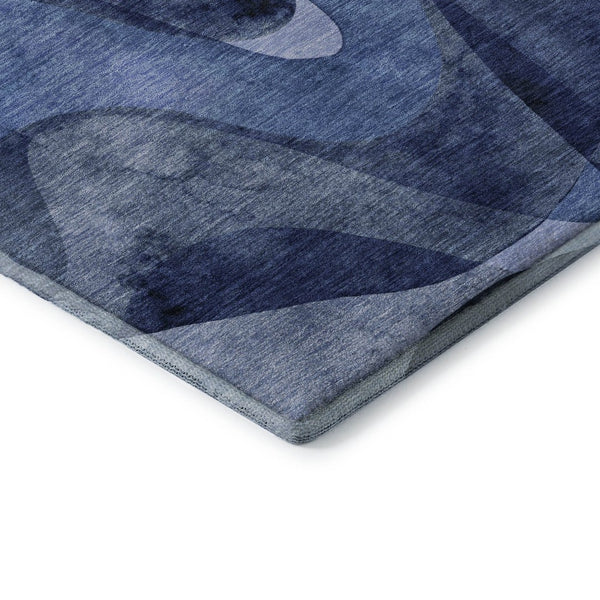 HomeRoots 5' Navy Blue and Ivory Abstract Washable Area Rug - Durable, Pet-Friendly, UV Protected Design for Homes 648084