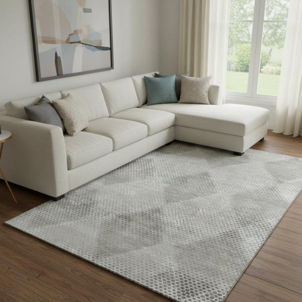HomeRoots 10' X 14' Gray And Ivory Geometric Area Rug - Washable, UV Protected, Stain Resistant & Modern Design 648190