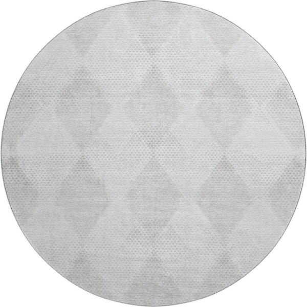 HomeRoots 8' Ivory and Silver Geometric Round Rug - Washable, Stain-Resistant, UV-Protected for Active Homes 648193