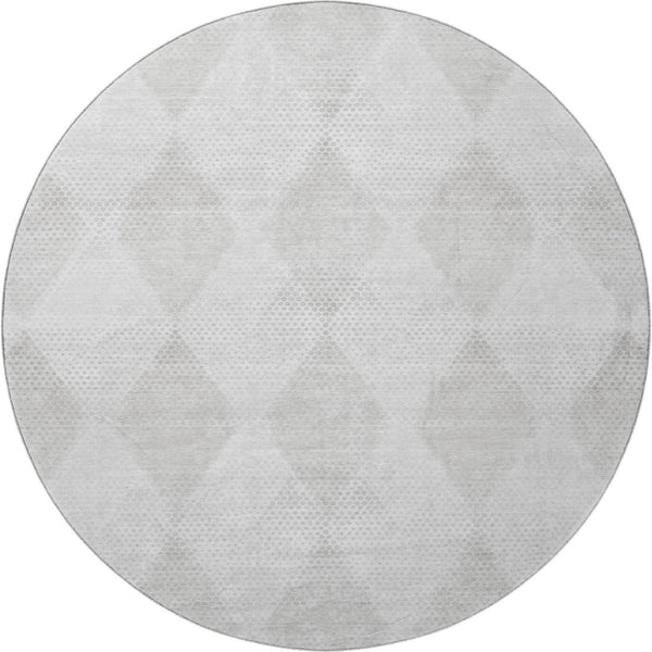 HomeRoots 8' Ivory and Silver Geometric Round Rug - Washable, Stain-Resistant, UV-Protected for Active Homes 648193