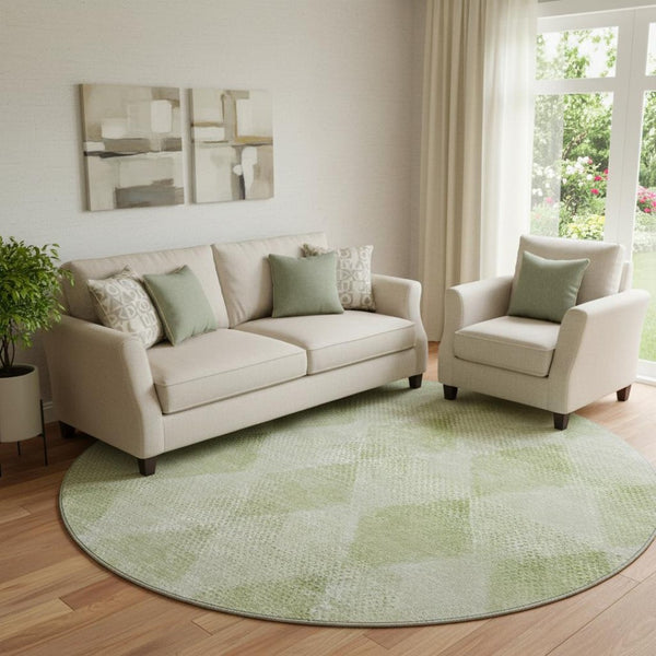 HomeRoots 8' Mint Green & Ivory Geometric Washable Round Rug - Stylish, Durable, UV-Protected for Active Homes 648211