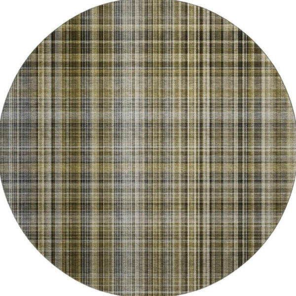 HomeRoots 8' Taupe and Coffee Plaid Washable Round Rug – Stylish, Durable, Stain-Resistant with UV Protection! 648301