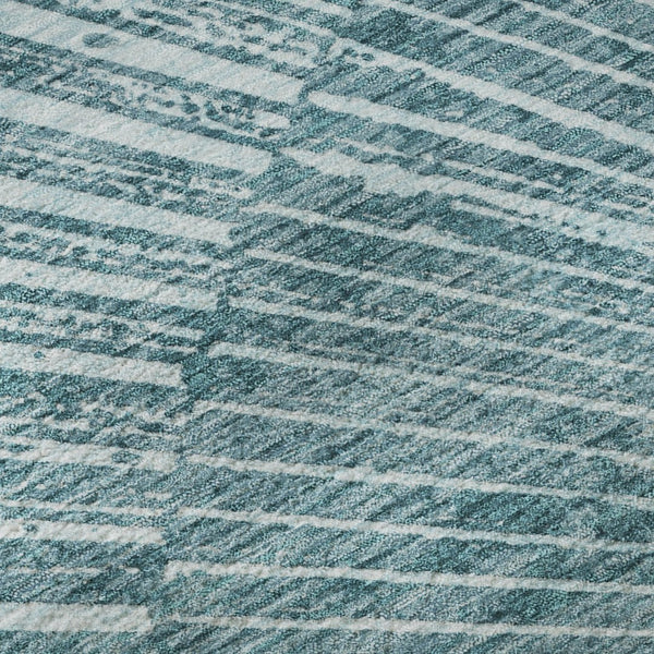 HomeRoots 8' Teal and Ivory Round Rug – Stylish, Washable, UV-Protected, Durable for Indoor/Outdoor Use! 648355