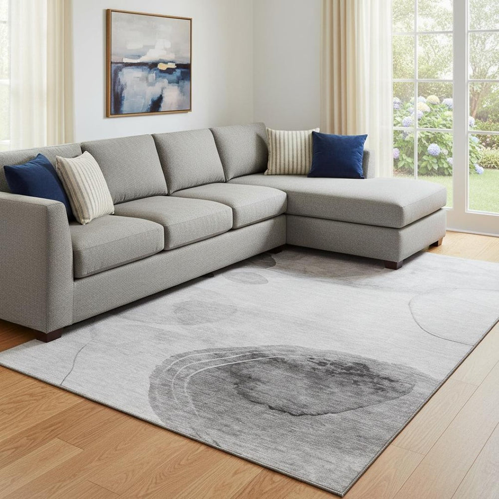 HomeRoots 8' X 10' Gray and Ivory Abstract Area Rug - Durable, Washable, Stain Resistant with UV Protection! 648452