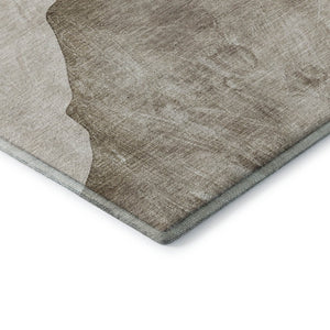HomeRoots 8' Brown And Gray Abstract Round Rug – Washable, UV-Protected, Stain-Resistant for Busy Homes! 648469