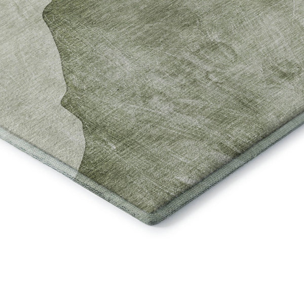 HomeRoots 8' Green and Gray Abstract Round Rug - Washable, UV-Protected, Stylish & Durable for Modern Homes 648481