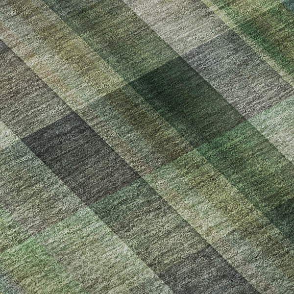 HomeRoots 8' Green and Gray Plaid Washable Round Rug - Durable, UV-Protected, Soft Texture for Family Spaces 648505
