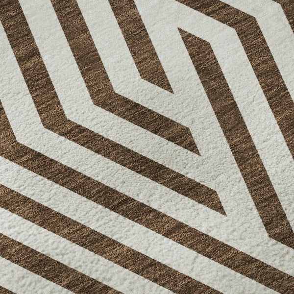 HomeRoots 8' Brown and Ivory Geometric Round Rug - Washable, UV-Protected, Stain Resistant for High-Traffic Areas 648523