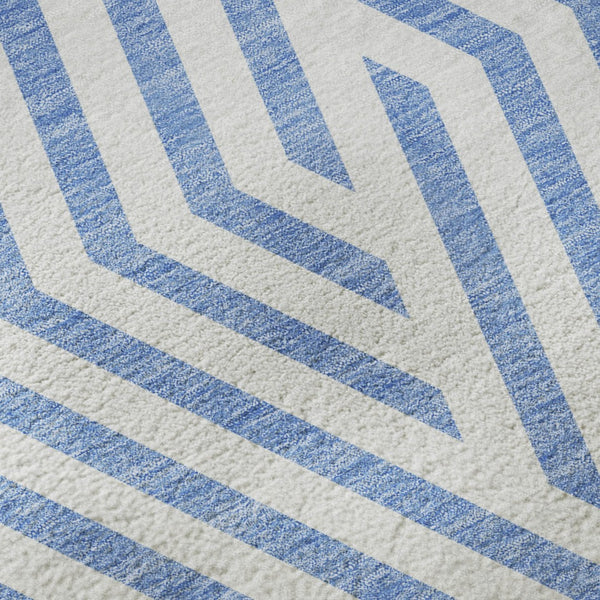 HomeRoots 5' X 8' Denim Blue & Ivory Geometric Area Rug - Washable, Stain-Resistant, UV-Protected Elegance 648528