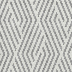 HomeRoots 5' Geometric Gray and Ivory Washable Area Rug - Durable, Stain-Resistant, UV Protected for High-Traffic Spaces 648540