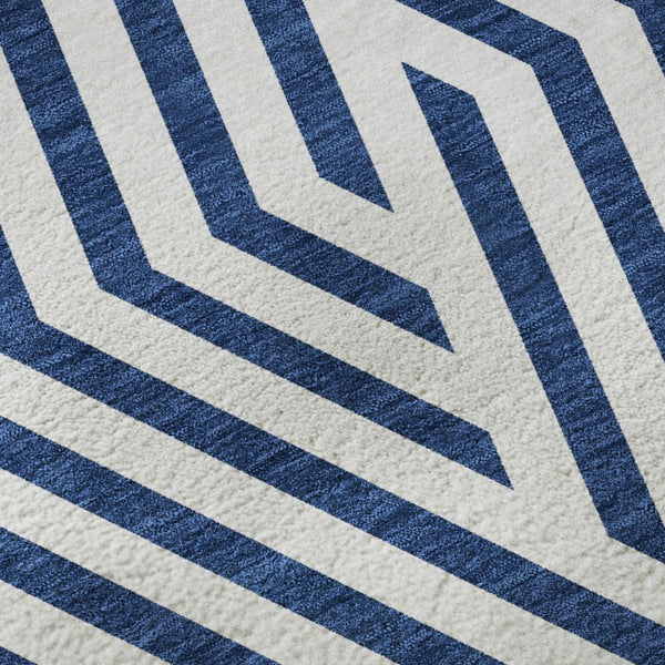 HomeRoots 8' Navy Blue & Ivory Geometric Round Rug - Washable, UV Protected, Soft & Durable for Any Space 648565