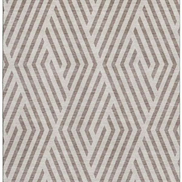 HomeRoots 5' X 8' Stylish Taupe and Ivory Geometric Area Rug - Washable, UV Protected, Durable for Homes 648594