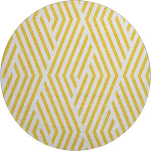 HomeRoots 8' Yellow and Ivory Geometric Washable Round Rug - Stylish, Durable, UV-Resistant for Active Homes 648607