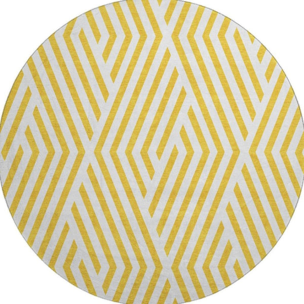 HomeRoots 8' Yellow and Ivory Geometric Washable Round Rug - Stylish, Durable, UV-Resistant for Active Homes 648607