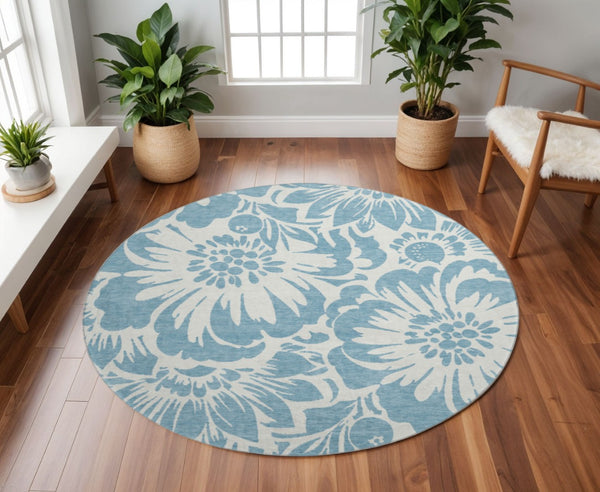 HomeRoots 8' Denim Blue and Ivory Floral Washable Round Rug - Durable, UV-Protected, Perfect for Any Space 648637