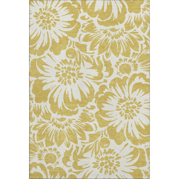 HomeRoots 5' X 8' Floral Washable Area Rug in Gold & Ivory - Durable, Stain-Resistant with UV Protection! 648642
