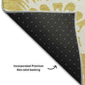 HomeRoots 5' X 8' Floral Washable Area Rug in Gold & Ivory - Durable, Stain-Resistant with UV Protection! 648642