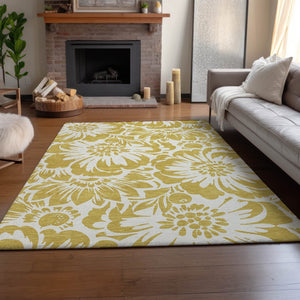 HomeRoots 5' X 8' Floral Washable Area Rug in Gold & Ivory - Durable, Stain-Resistant with UV Protection! 648642