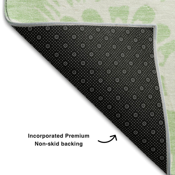 HomeRoots 5' X 8' Mint Green Floral Area Rug - Washable, UV Protected, Durable & Stylish for Any Space 648660