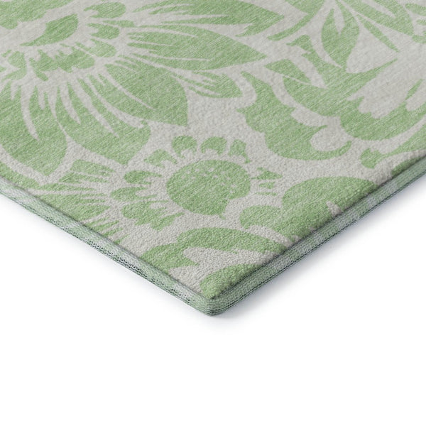 HomeRoots 5' X 8' Mint Green Floral Area Rug - Washable, UV Protected, Durable & Stylish for Any Space 648660