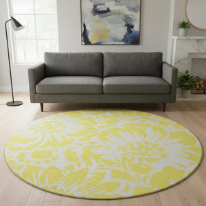 HomeRoots 8' Yellow and Ivory Floral Round Rug - Washable, UV Protected, and Perfect for High-Traffic Areas! 648715