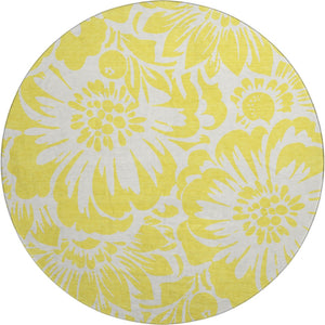 HomeRoots 8' Yellow and Ivory Floral Round Rug - Washable, UV Protected, and Perfect for High-Traffic Areas! 648715