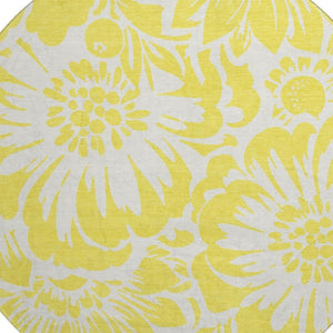 HomeRoots 8' Yellow and Ivory Floral Round Rug - Washable, UV Protected, and Perfect for High-Traffic Areas! 648715