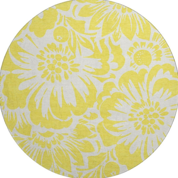HomeRoots 8' Yellow and Ivory Floral Round Rug - Washable, UV Protected, and Perfect for High-Traffic Areas! 648715
