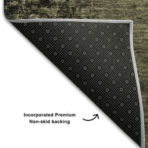 HomeRoots 5' Gray and Silver Abstract Washable Area Rug – Durable, Stylish, UV Protected for Family Spaces 648804