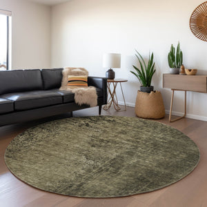 HomeRoots 8' Gray and Silver Abstract Round Rug - Washable, UV-Protected, Durable for High-Traffic Areas! 648805