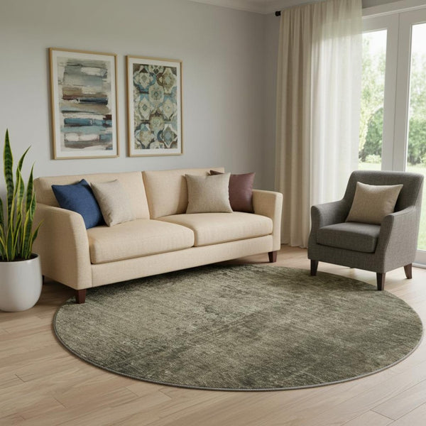 HomeRoots 8' Gray and Silver Abstract Round Rug - Washable, UV-Protected, Durable for High-Traffic Areas! 648805