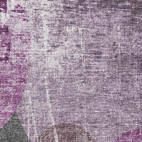 HomeRoots 5' X 8' Cabernet and Ivory Abstract Area Rug - Stylish, Washable, UV Protected, Stain Resistant Design 648900